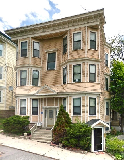 Photo - 234 Calumet St