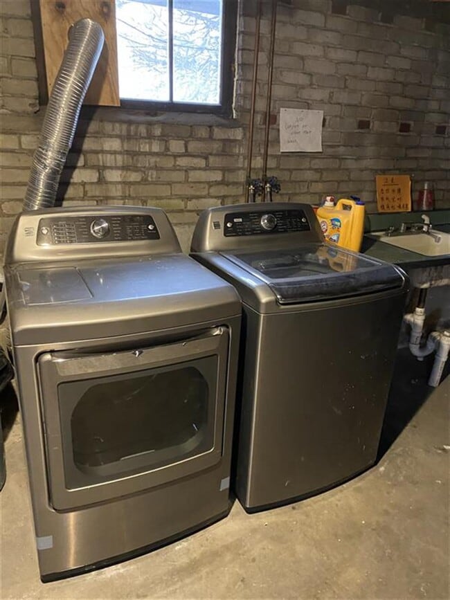 Photo - 270 Harvard St Unit 1