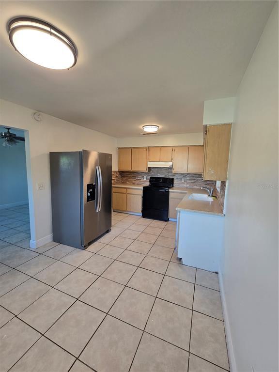 Photo - 301 W 26th St