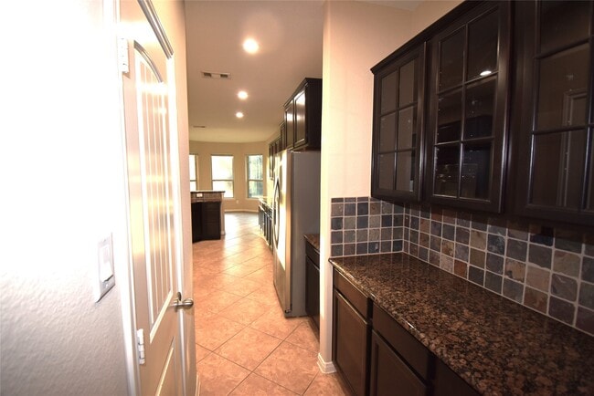 Photo - 51 S Greenprint Cir