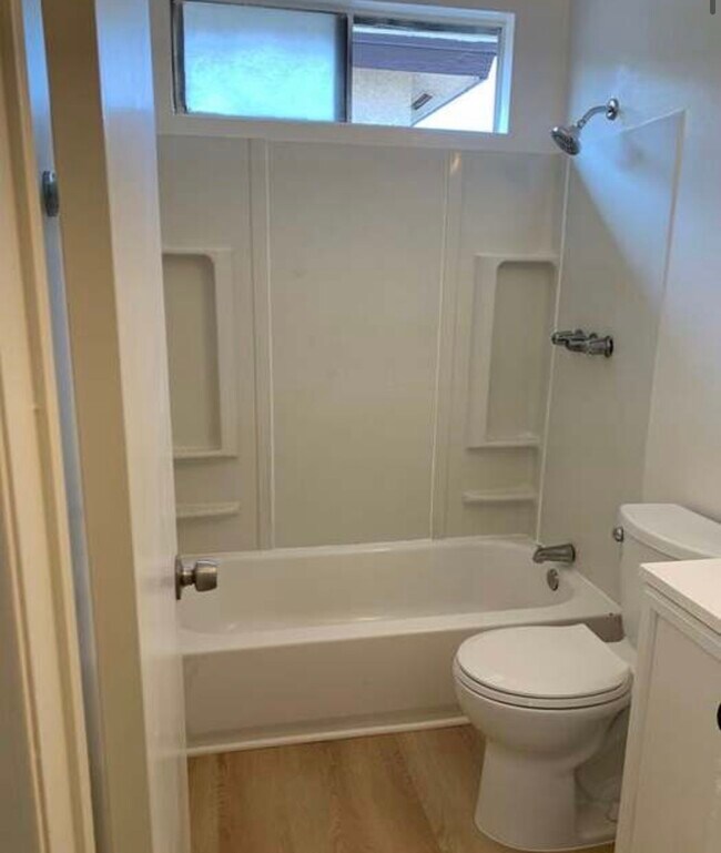 Photo - 926 S Ford Blvd Unit 926 s ford blvd