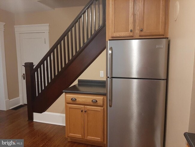 Photo - 443 N Loudoun St Unit 2