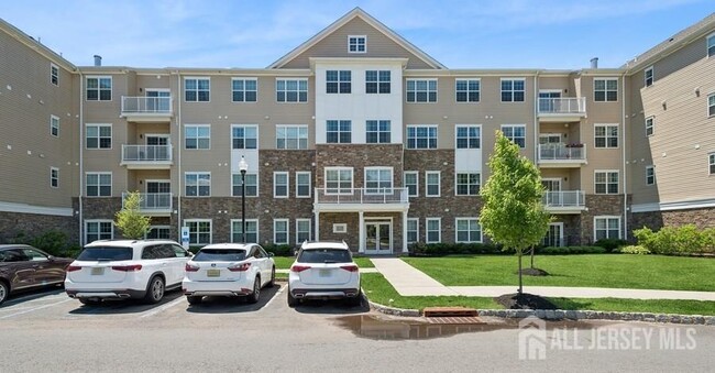 Photo - 727 Lorhan Dr Condo