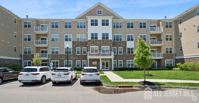 Building Photo - 727 Lorhan Dr Rental