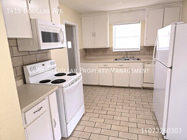 Photo - 1415 Douglas Ave