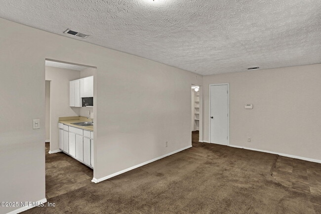 Photo - 7063 Wonderland Ct