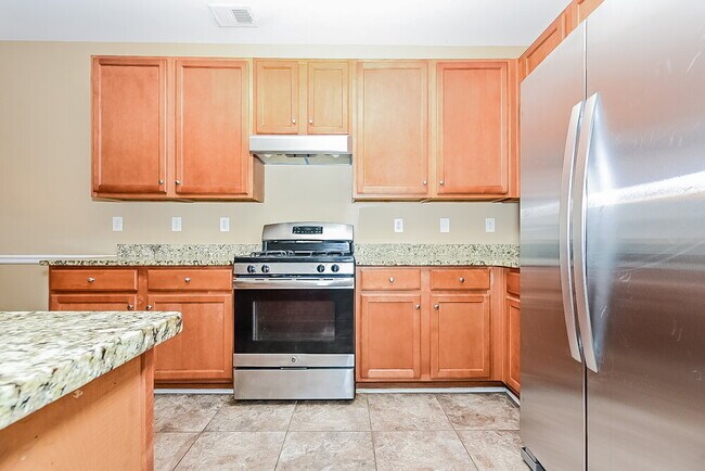 Photo - 6490 Grey Fox Way