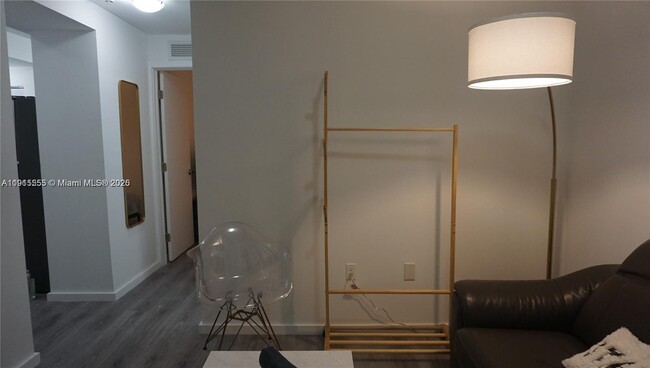 Photo - 810 7th St Unit 107