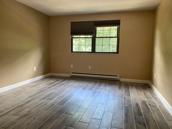 Photo - 14 Mayberry Dr Unit 10 C