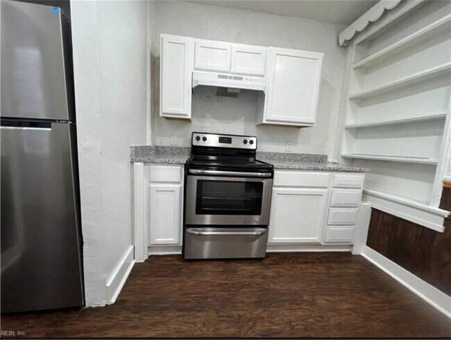 Photo - 1529 Vine St