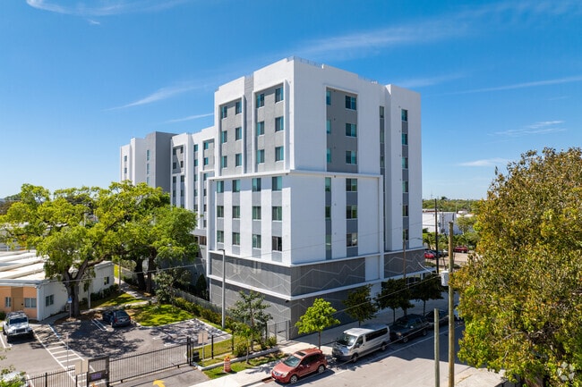 Photo - Wenski Groves