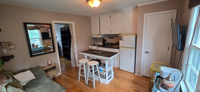 Photo - 317 2nd St Unit 2