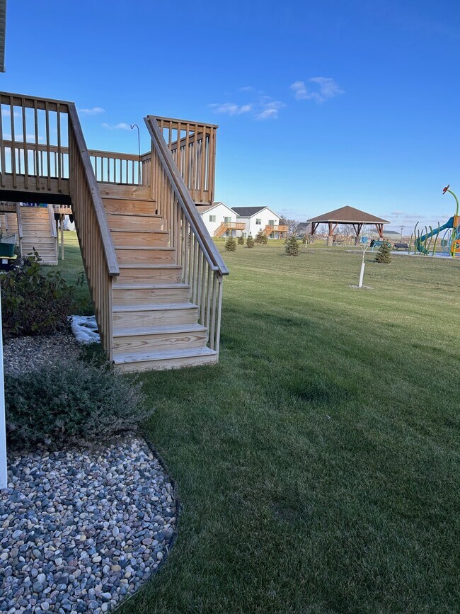 Photo - 236 Divide Dr