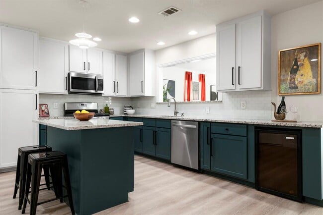 Photo - 5313 Wellington Dr