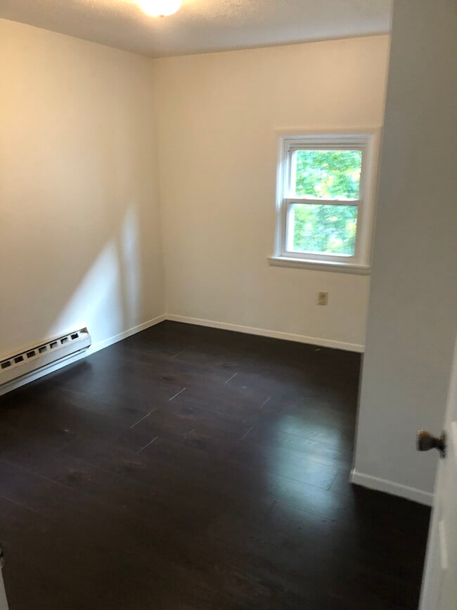 bedroom 1 - 93 W Seneca St Unit 93 West Seneca St apt2