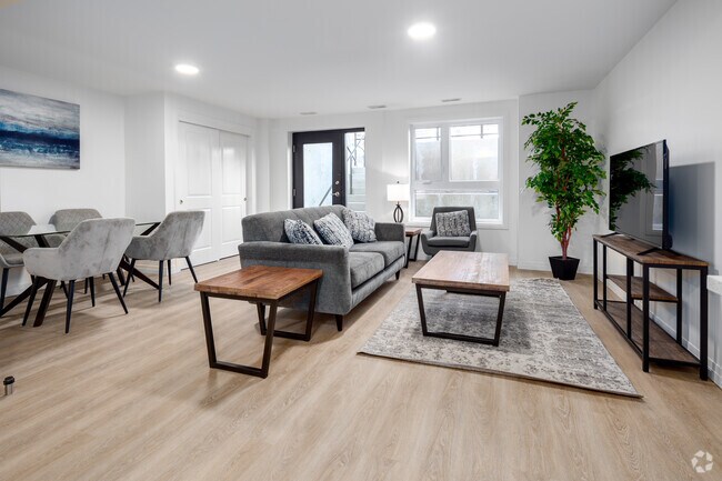 Photo - Sugarbush Gardens