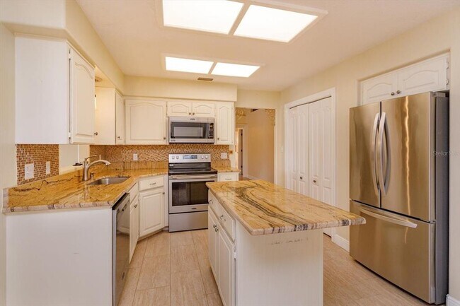 Photo - 8930 Spyglass Loop