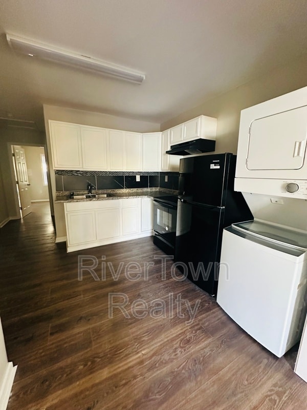 Photo - 806 Baltimore St