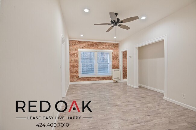 Photo - 1057 S Western Ave Unit 206