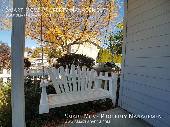 Photo - 377 W Hale St