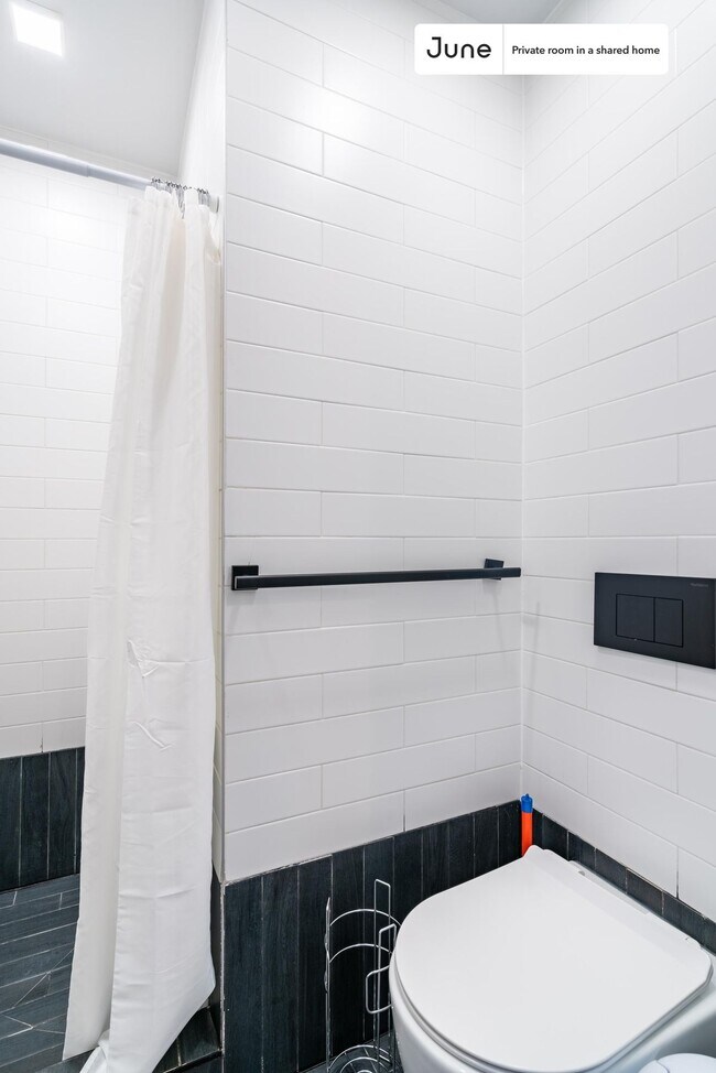 Photo - Room in Shared 6 bed/6.5 bath home Unit D