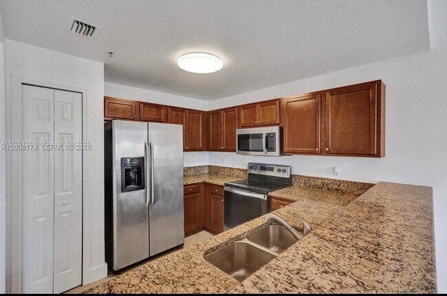 Photo - 11401 NW 89th St