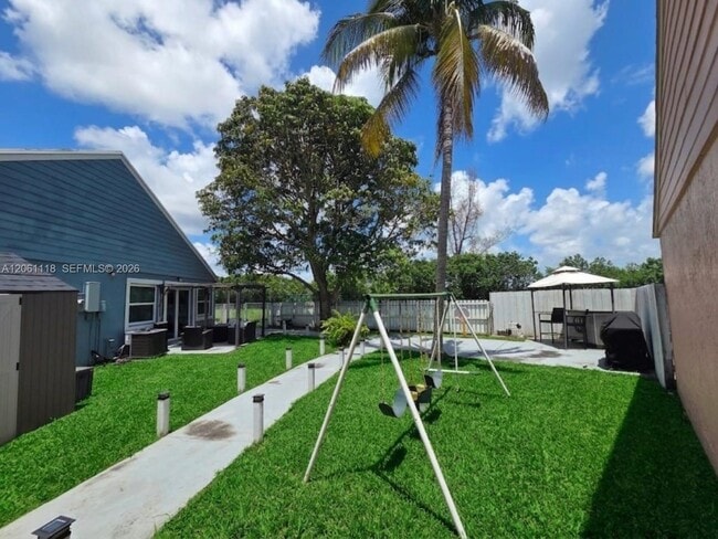 Photo - Southwest 12th Street, Pembroke Pines, FL 33025 - 3 BR 2 BA house