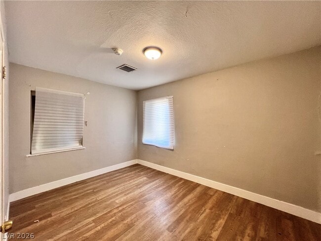Photo - 2410 Poplar Ave
