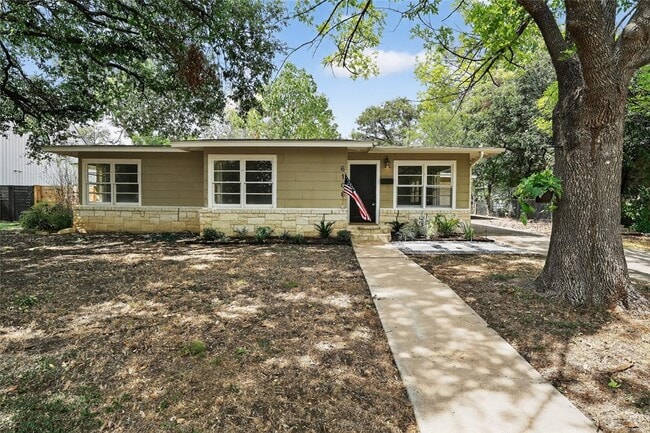 Building Photo - 6106 Bull Creek Rd Rental