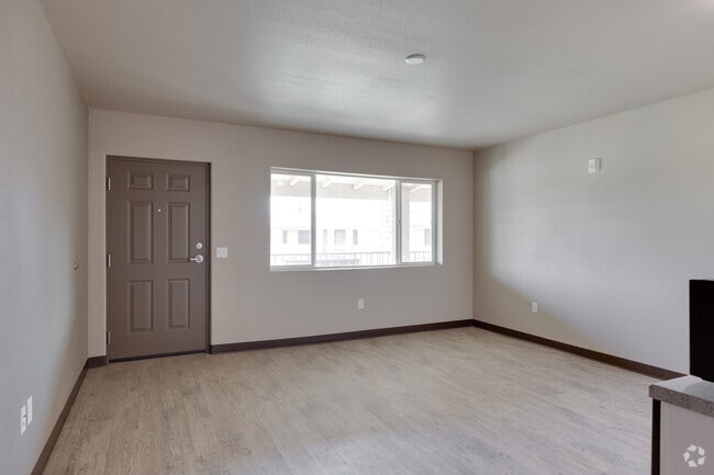 Studio, BA - 433SF