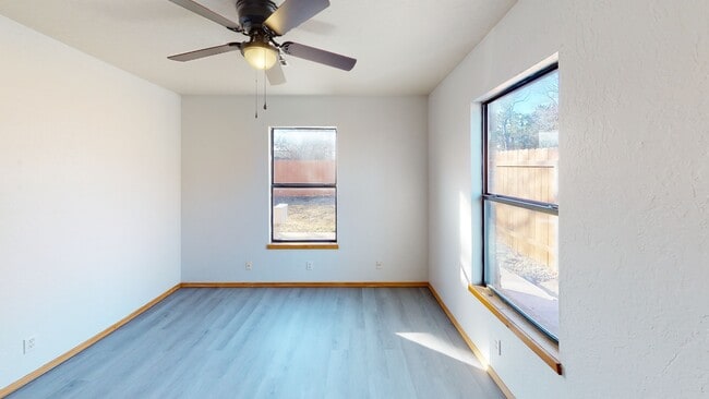 Photo - 2414 N Washington St