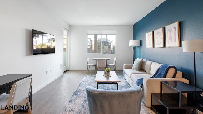 Photo - 9235 W Russell Rd Unidad 147