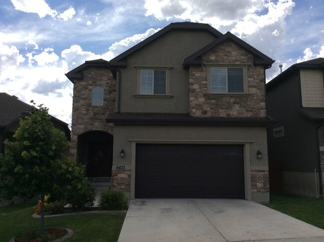 Charming 3-Bedroom Home in Lehi's Traverse... - Charming 3-Bedroom Home in Lehi's Traverse...