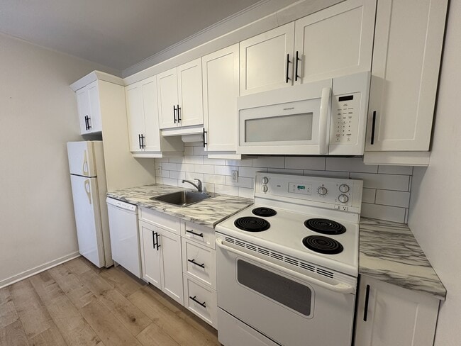 Building Photo - 59 Carmarthen St Unit 59-1