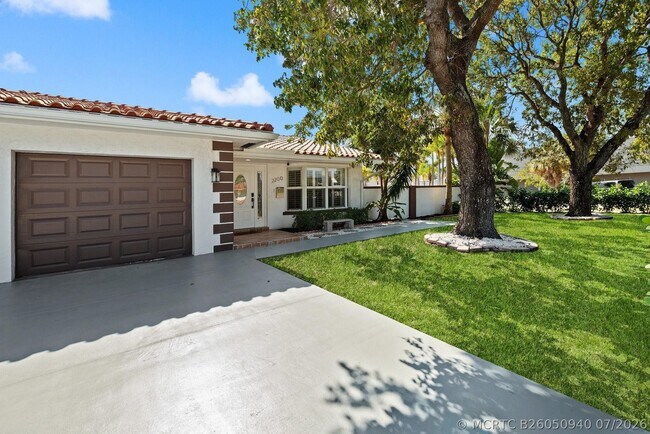Photo - 2200 NE 36th St