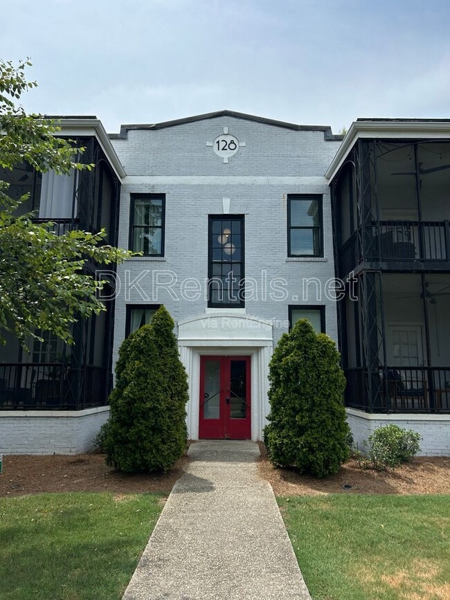 Building Photo - 128 Peachtree Memorial Dr NW Unit 4