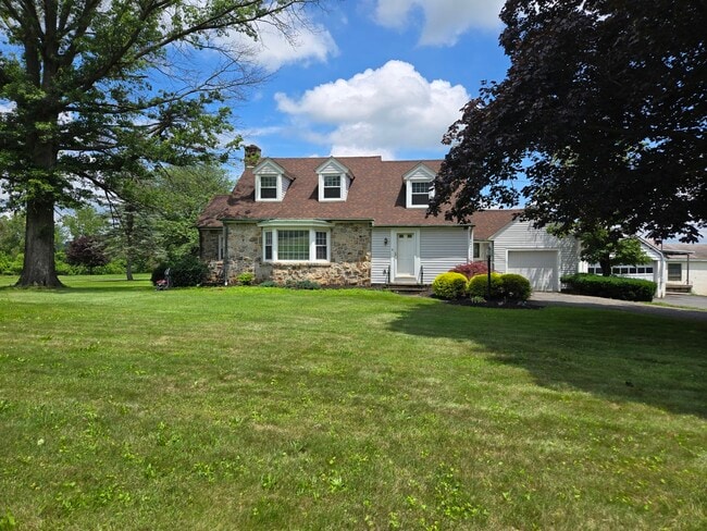 Photo - 509 Limekiln Rd House