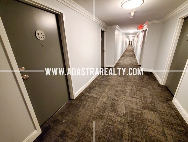 Photo - Ultimate Urban Living, Incredible Amenities!!-Beautiful Studio Apartment in Downtown KC-Coming SO...