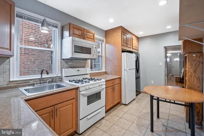 Photo - 726 Indiana Ave