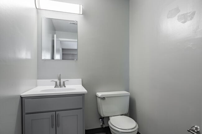 2BD, 1.5BA - 1,080SF