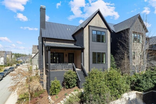 Photo - 304 Mado Ln