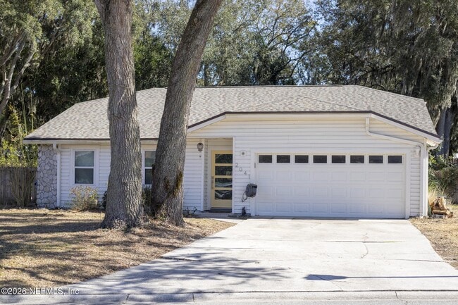 Building Photo - 2041 Chelwood Ct