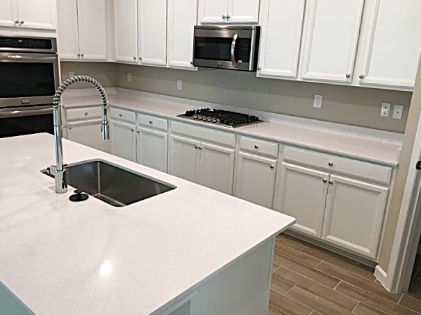 Photo - 200 Otero Point