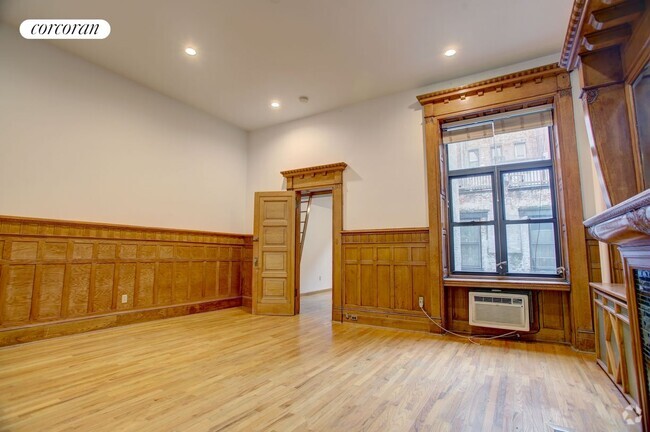 Building Photo - 55 W 75th St Rental