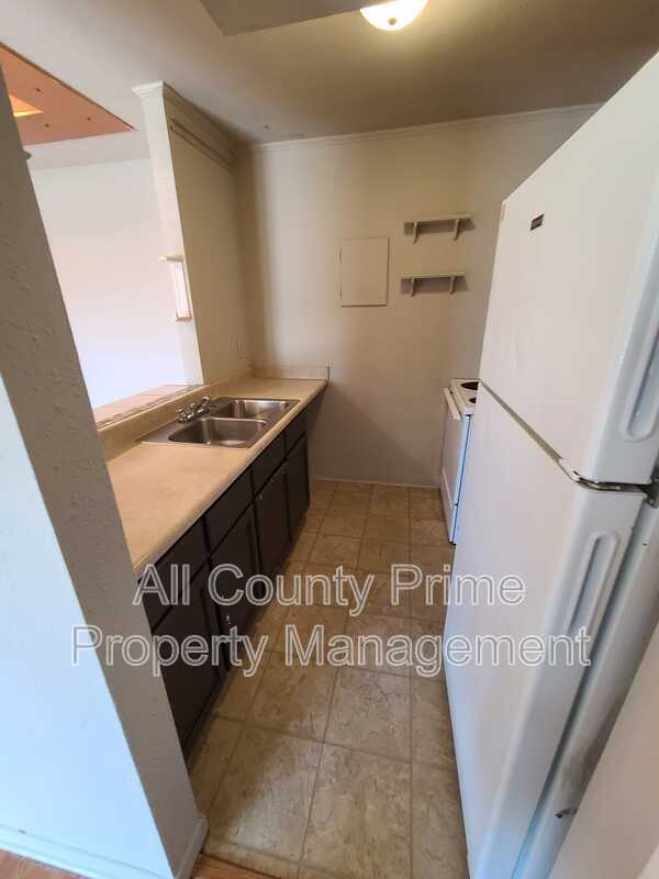 Photo - 500 Austin Rd Unit 3