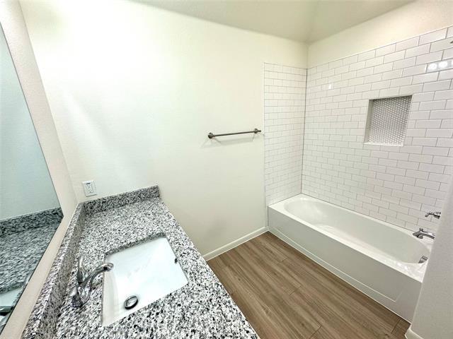 Photo - 4910 Dry Creek Rd