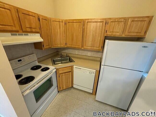 Building Photo - 277 Marlborough St Unit CH Rental