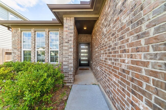 Photo - 7819 Wyndham Hbr Ct