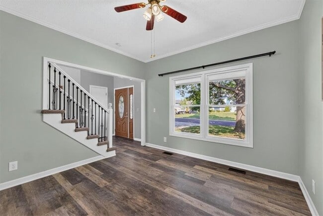 15739 Horton Ln