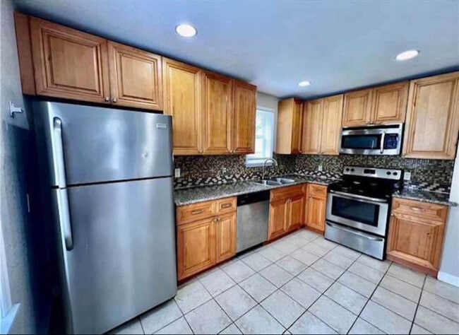 Photo - 306 E Leicester Ave